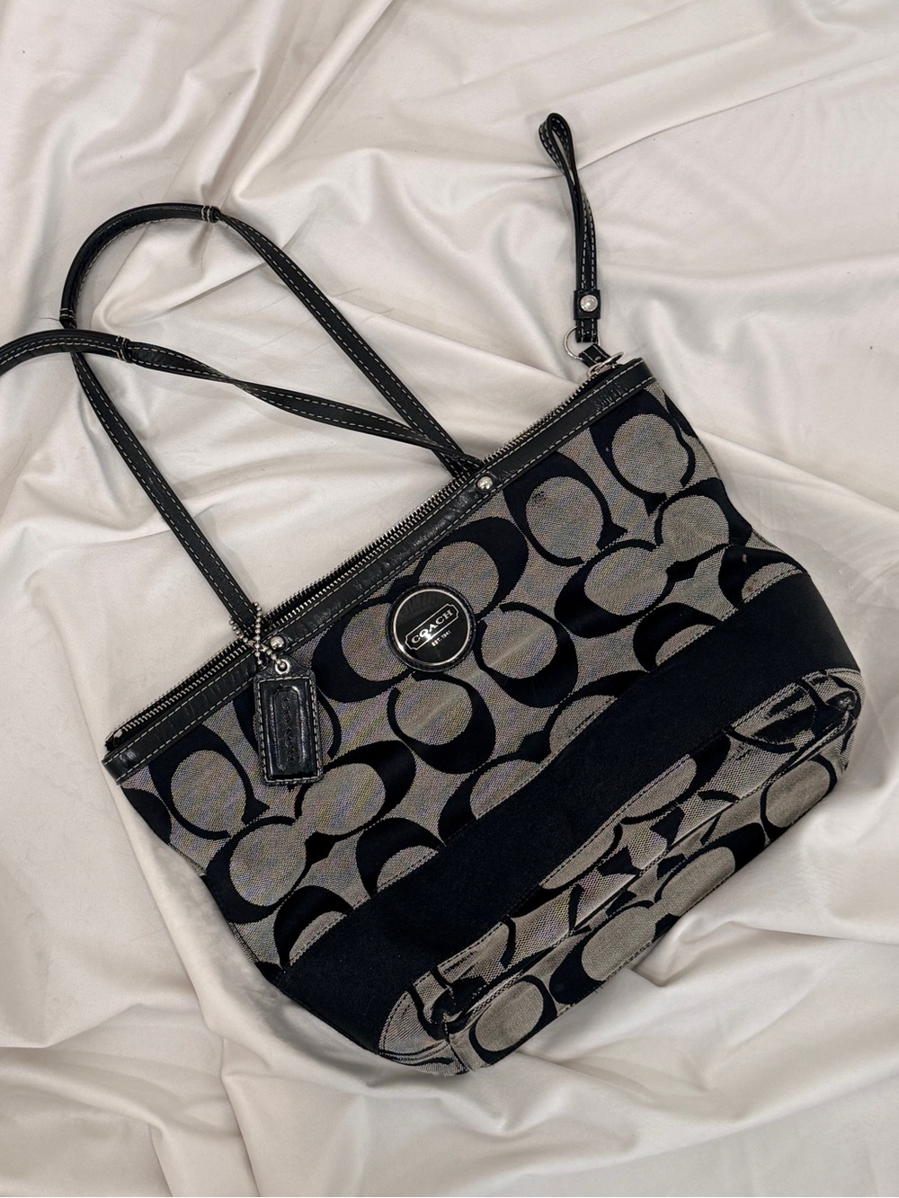 Coach Signature Black Jacquard Tote Bag | Style F20113 | Read Description